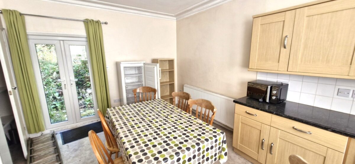 Willenhall Road, London, SE18