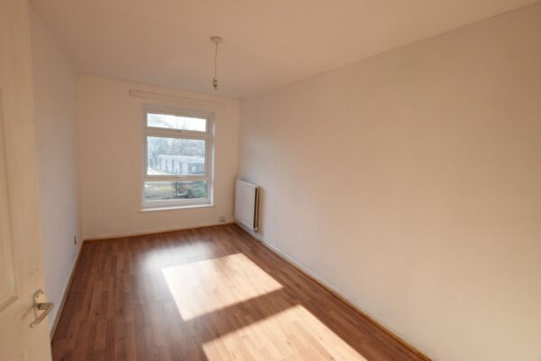 Keemor Close, Woolwich Common SE18