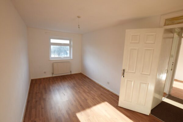 Keemor Close, Woolwich Common SE18