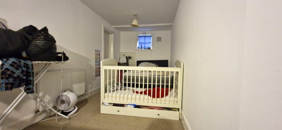Uplands Close, London, SE18
