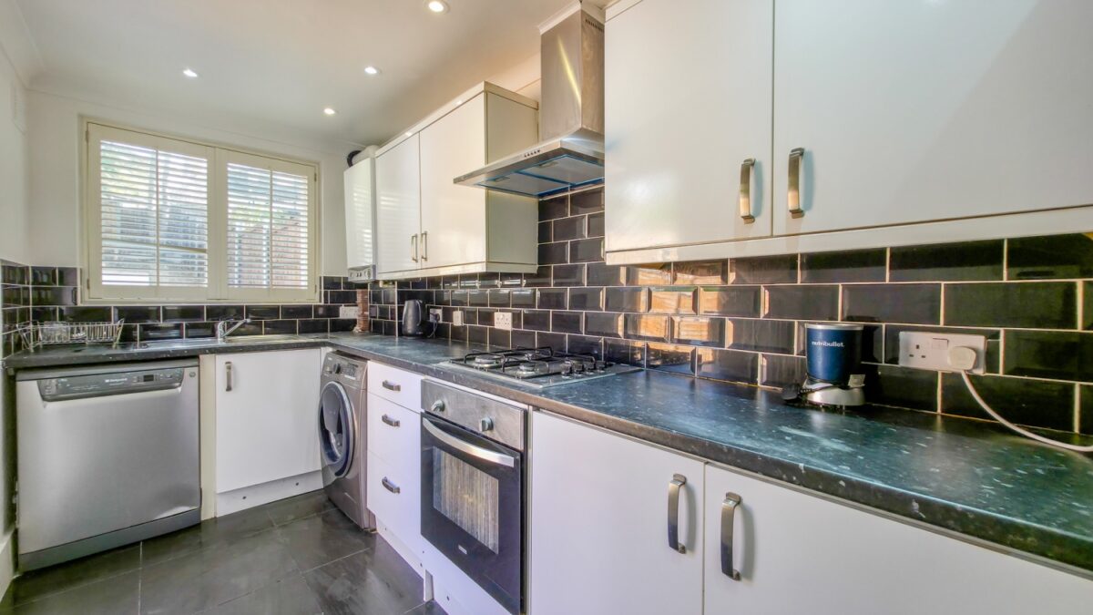 Ankerdine Crescent, London, SE18