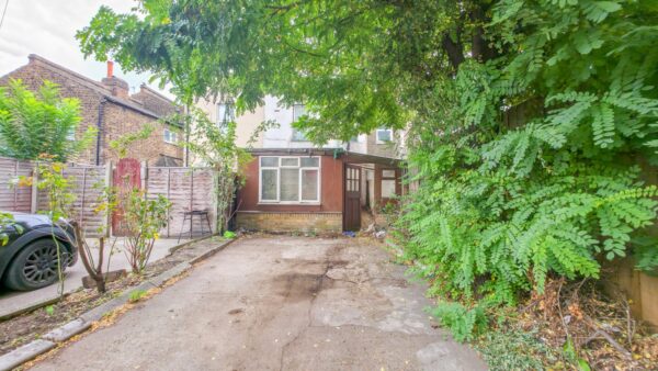 Woolwich Road, London, SE10