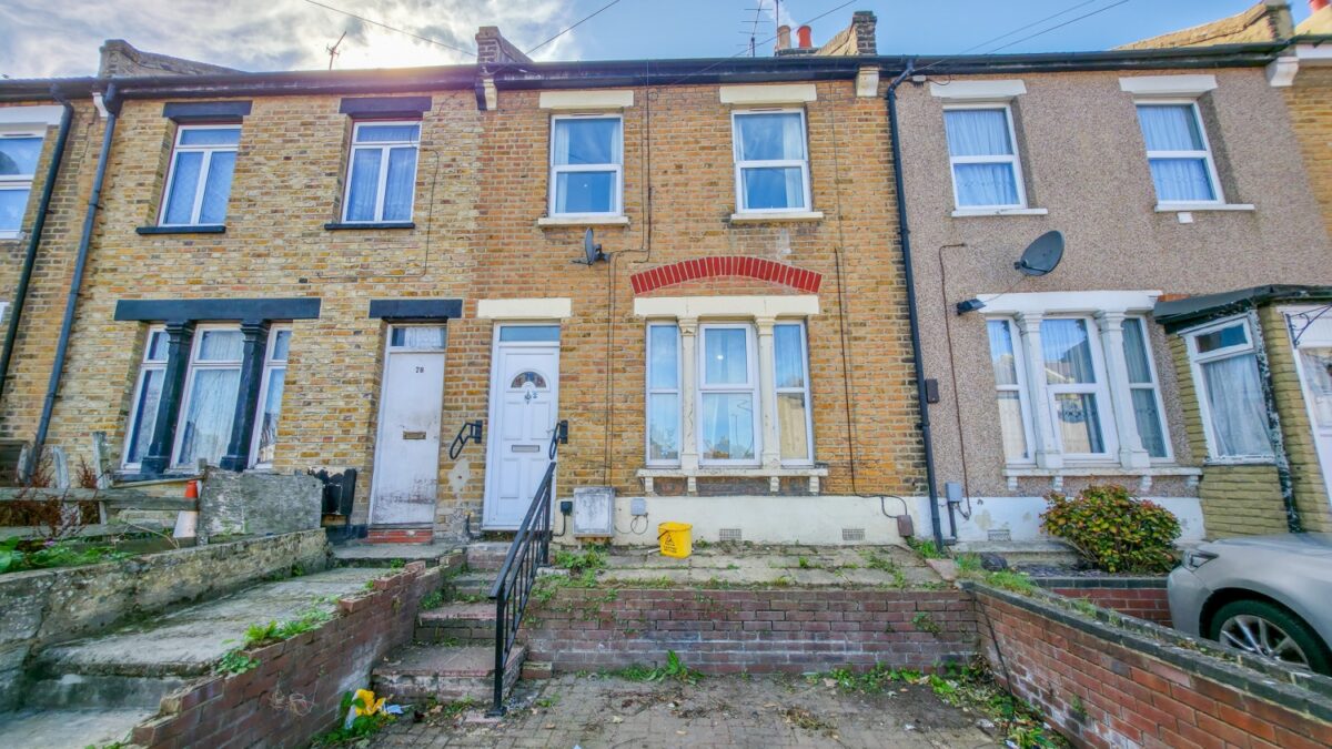 76 Riverdale Road, Plumstead