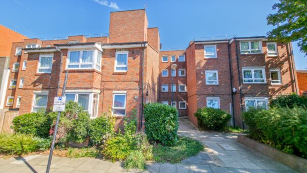 Ruddstreet Close, Woolwich, SE18