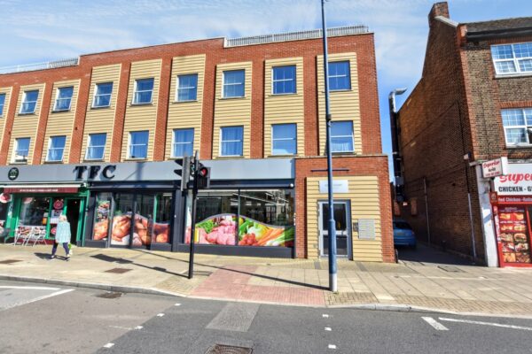 21 Upper Wickham Lane, Welling