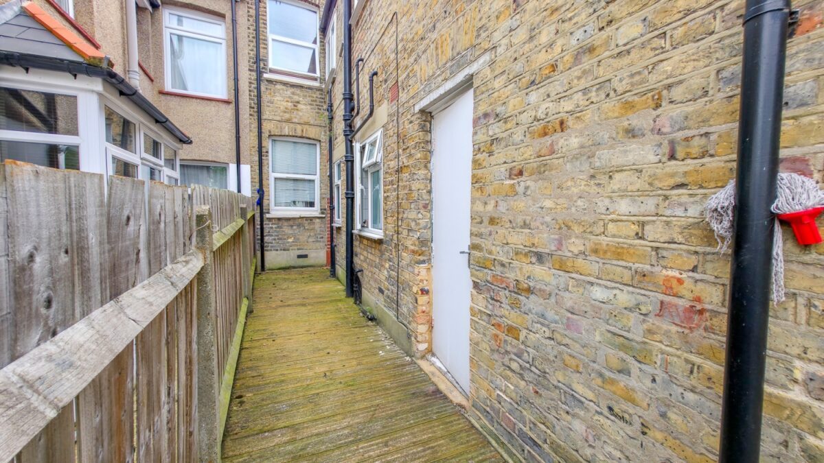 Plum Lane, Plumstead, London, SE18