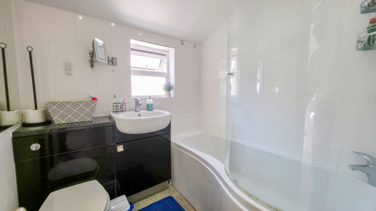 Genesta Road, Shooters Hill, London, SE18