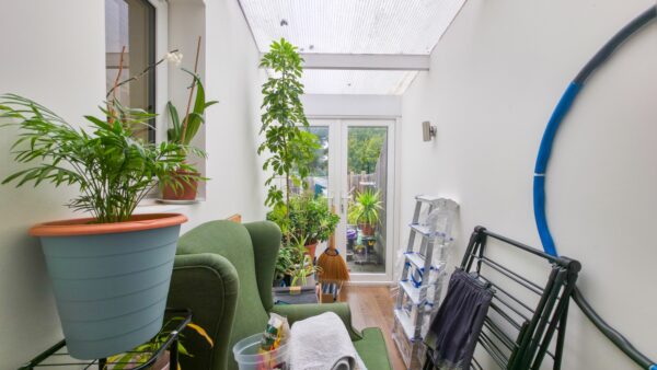 Overton Road, London, SE2