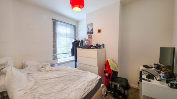 Overton Road, London, SE2