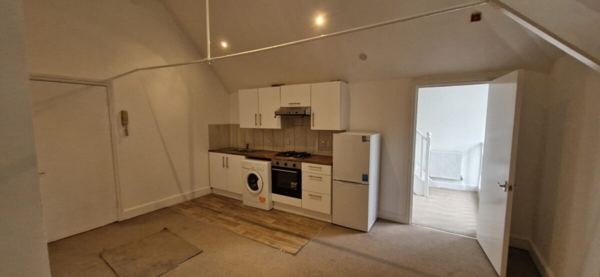 Uplands Close, London, SE18