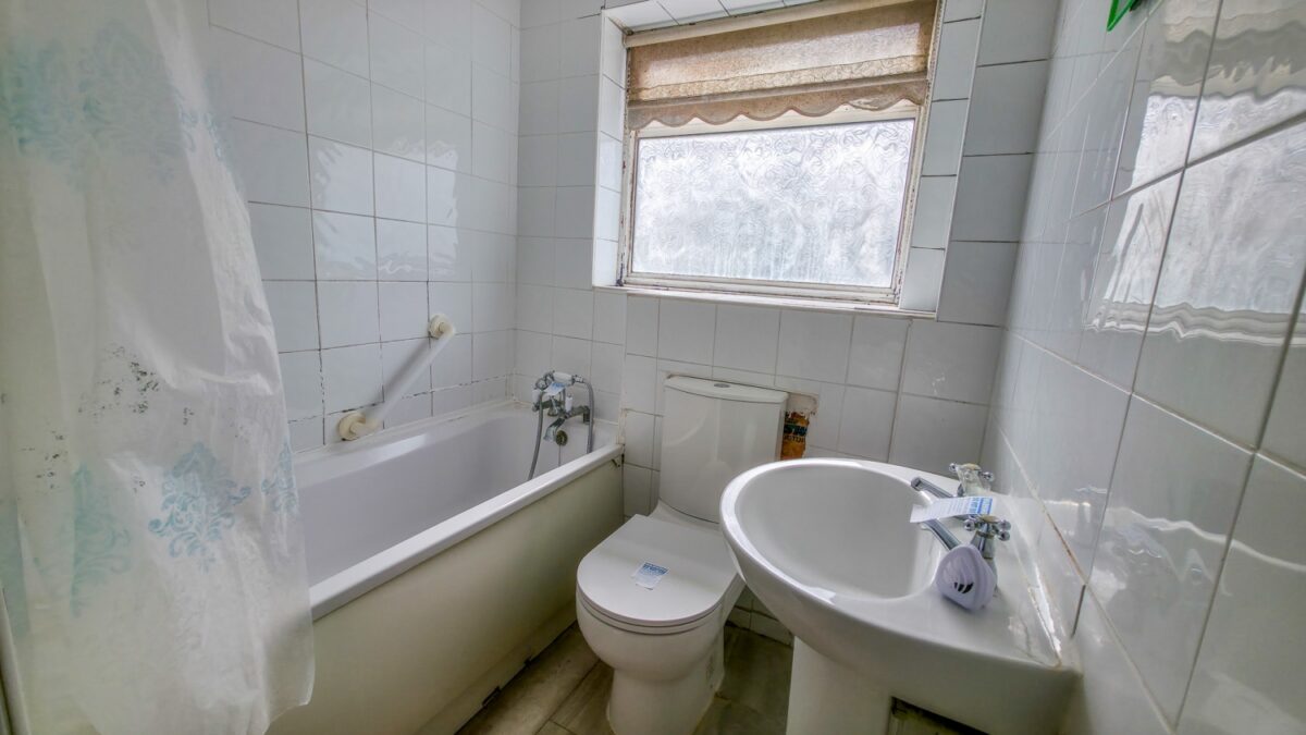 Overton Road East, Abbey Wood, SE2