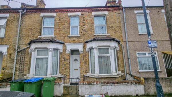 Reidhaven Road, Plumstead, SE18
