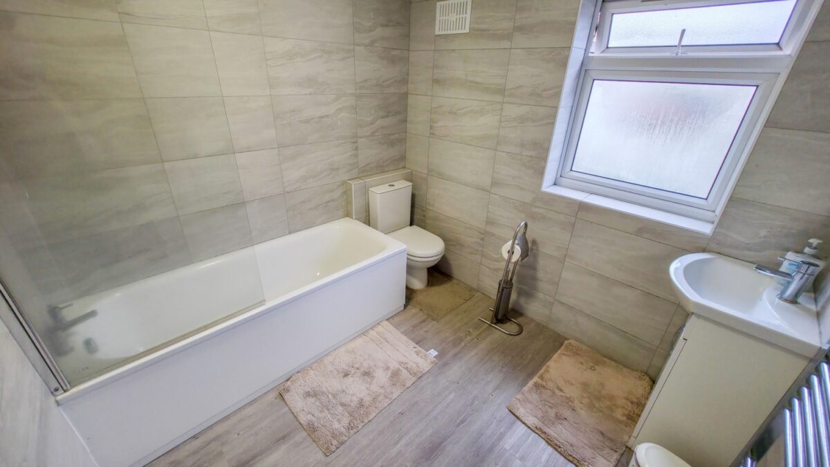 Reidhaven Road, Plumstead, SE18