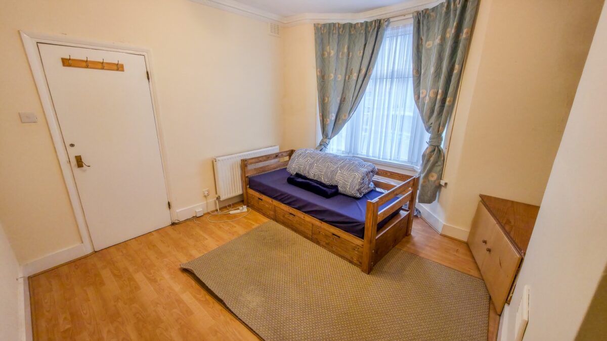 Reidhaven Road, Plumstead, SE18