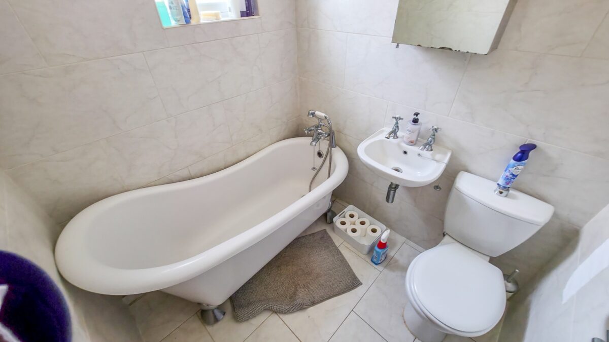 Landstead Road, Plumstead Common, SE18