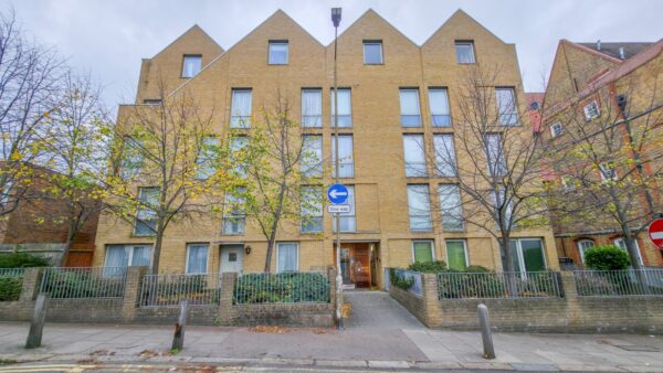 Schoolhouse Yard, Bloomfield Road, Woolwich, London, SE18