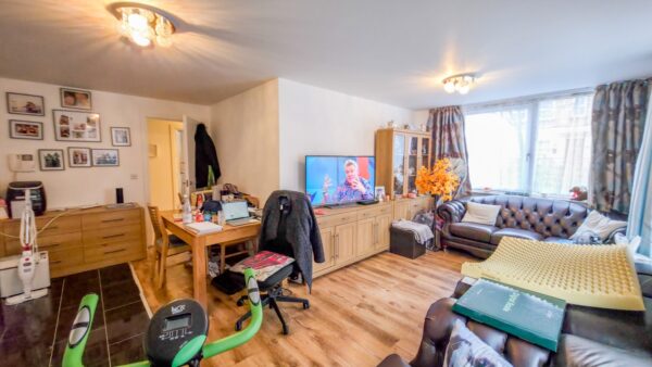 Schoolhouse Yard, Bloomfield Road, Woolwich, London, SE18