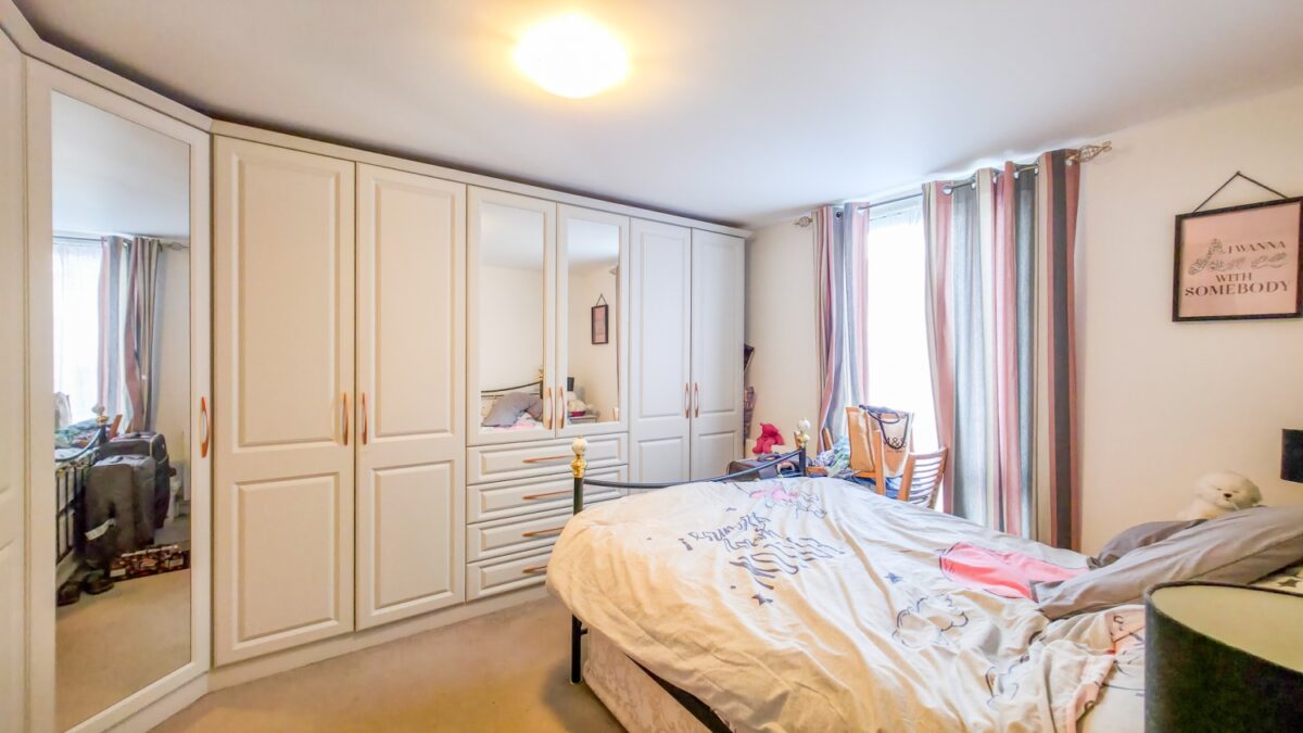 Schoolhouse Yard, Bloomfield Road, Woolwich, London, SE18