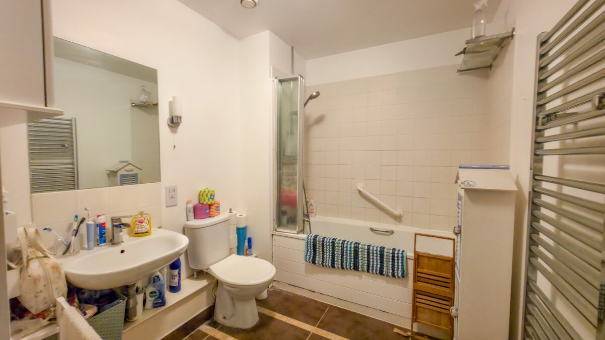 Schoolhouse Yard, Bloomfield Road, Woolwich, London, SE18