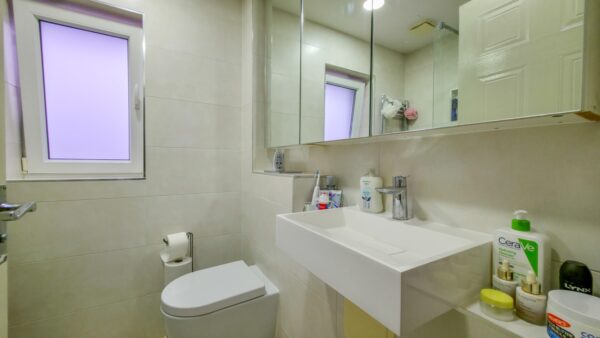 13, Floathaven Close, Central Thamesmead, SE28