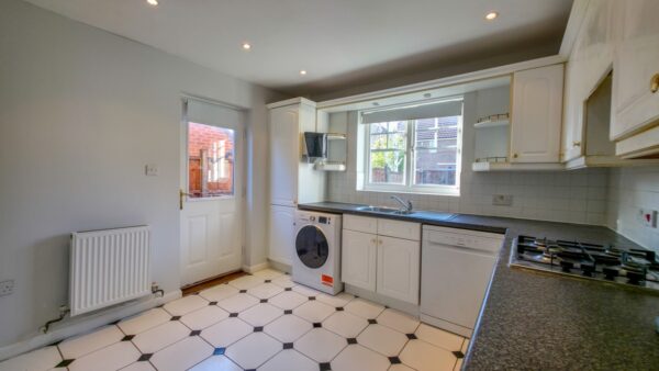 Greenhaven Drive, Thamesmead, SE28