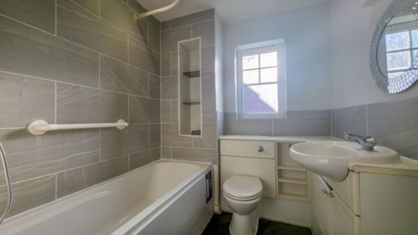 Greenhaven Drive, Thamesmead, SE28