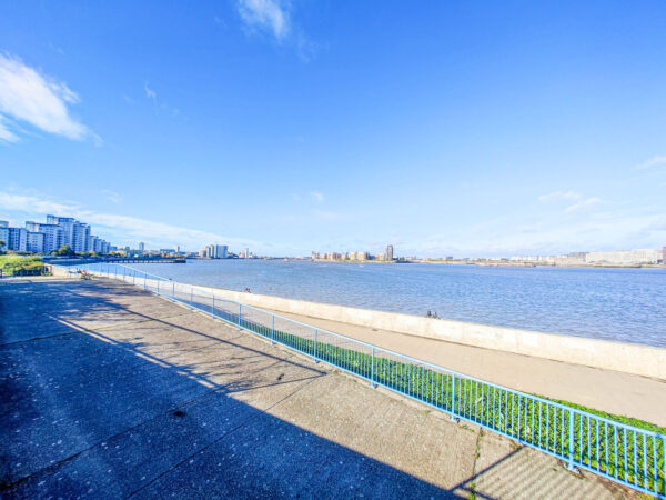 Princess Alice Way, Thamesmead, SE28