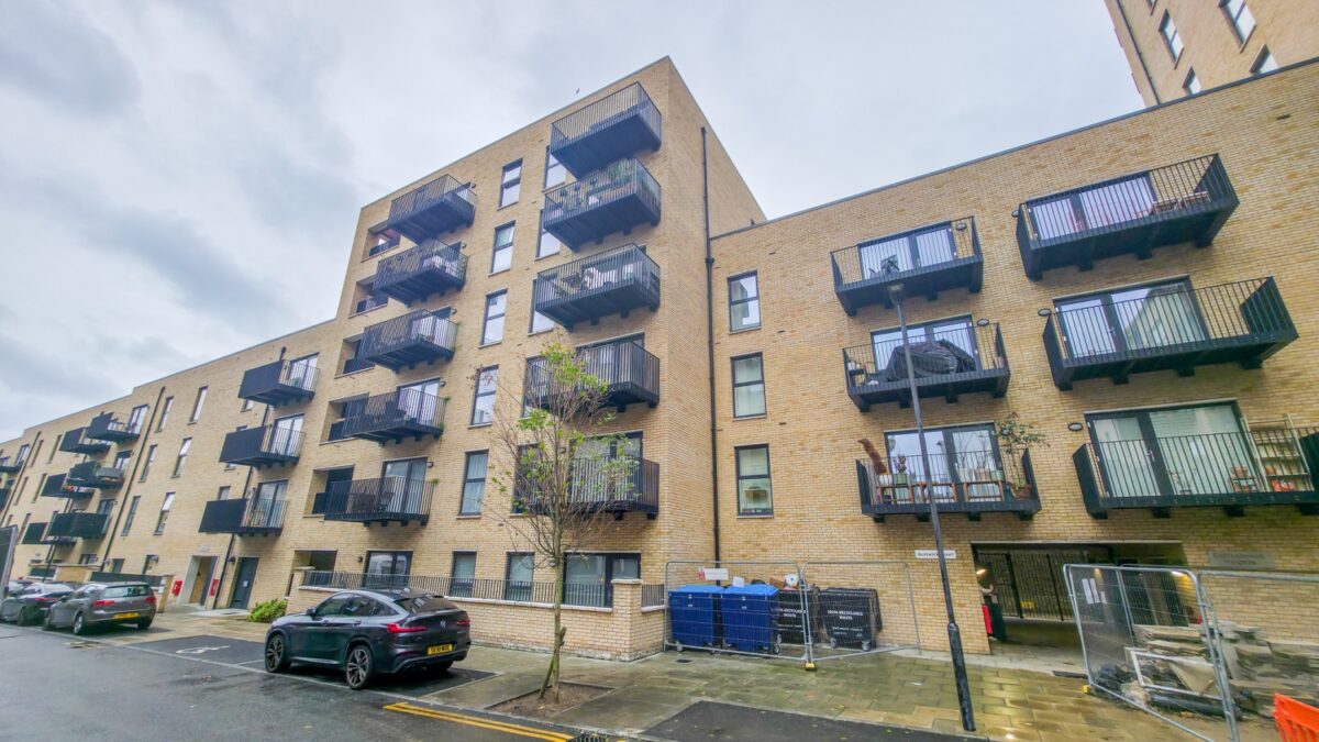 Flat 2 Austwick Court, 32 Brumwell Avenue, London