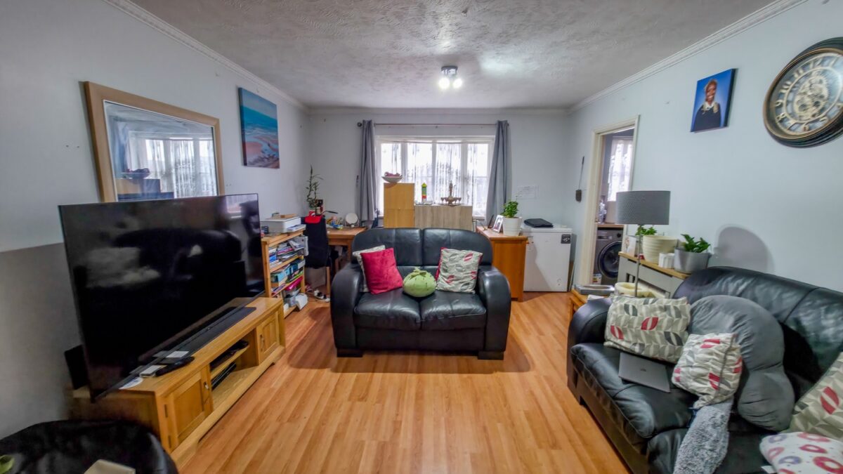 Fairway Drive, North Thamesmead, London, SE28