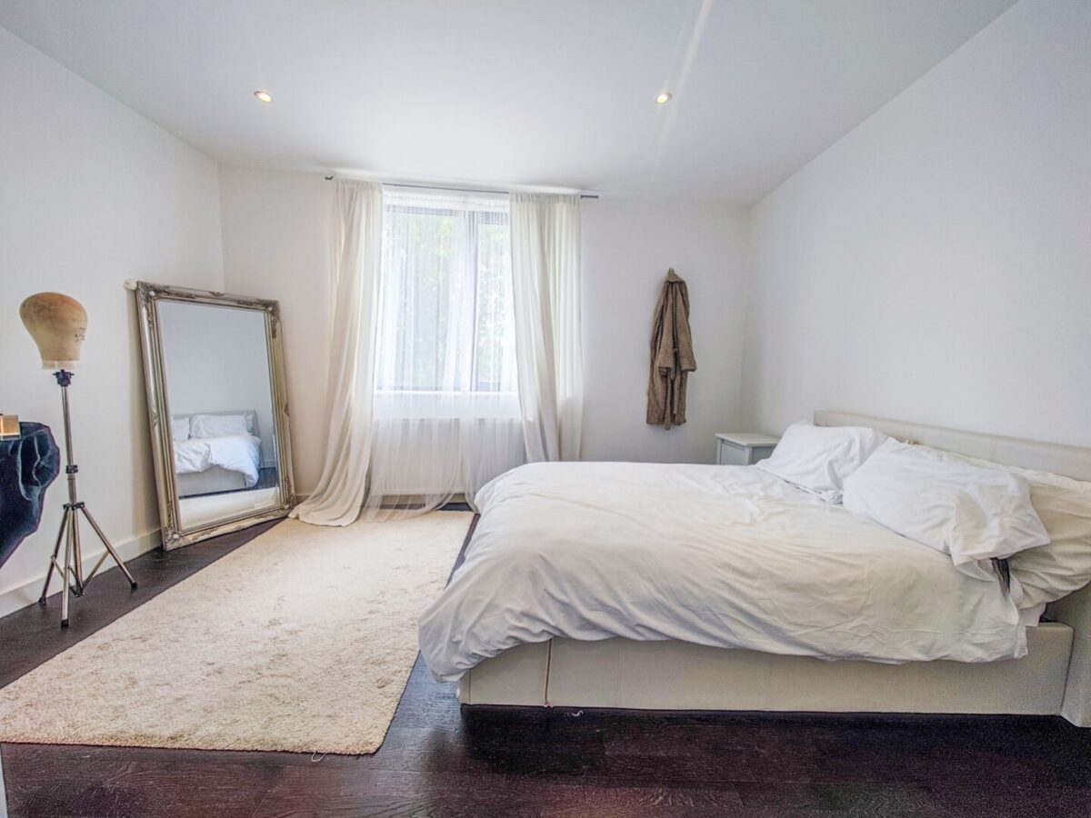 Flat 4 Confidence House, Manthorp Road, London, SE18