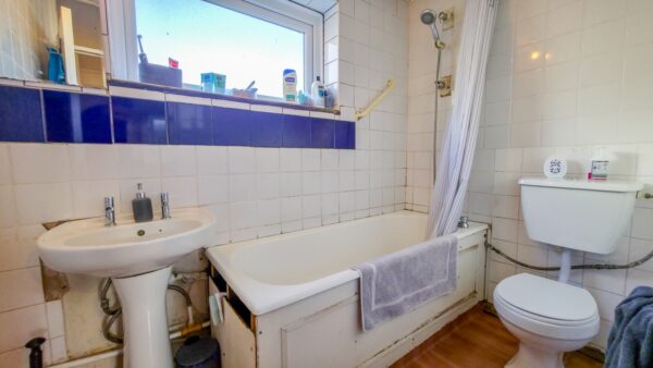 Revell Rise, Winns Common, London, SE18