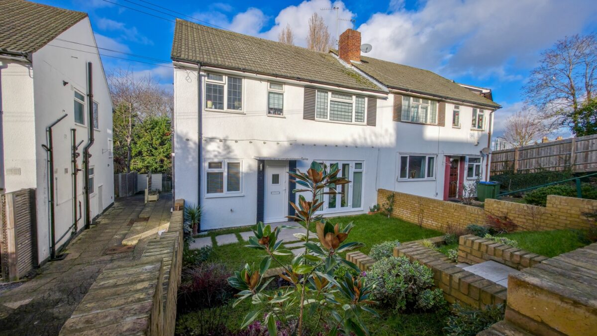 Ankerdine Crescent, Shooters Hill, London, SE18