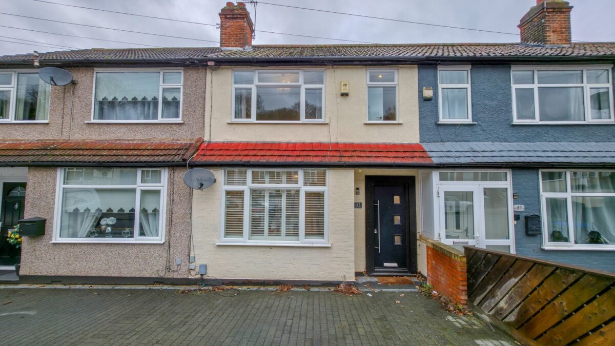 Elstree Gardens, Belvedere, DA17 5DR