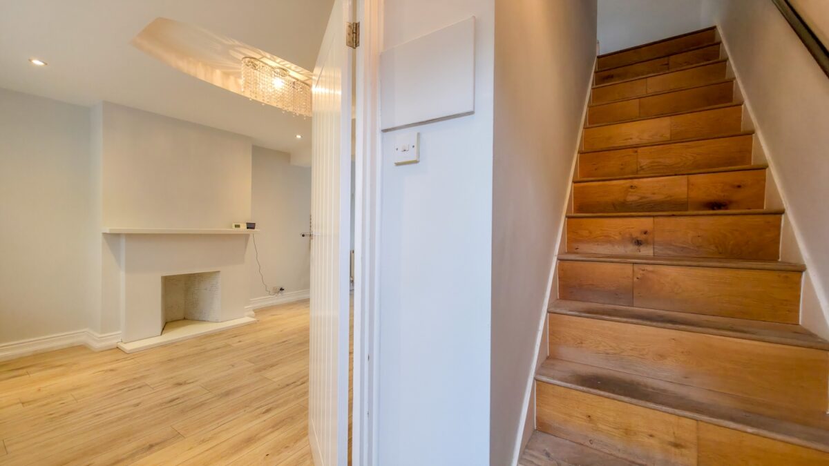 Elstree Gardens, Belvedere, DA17 5DR