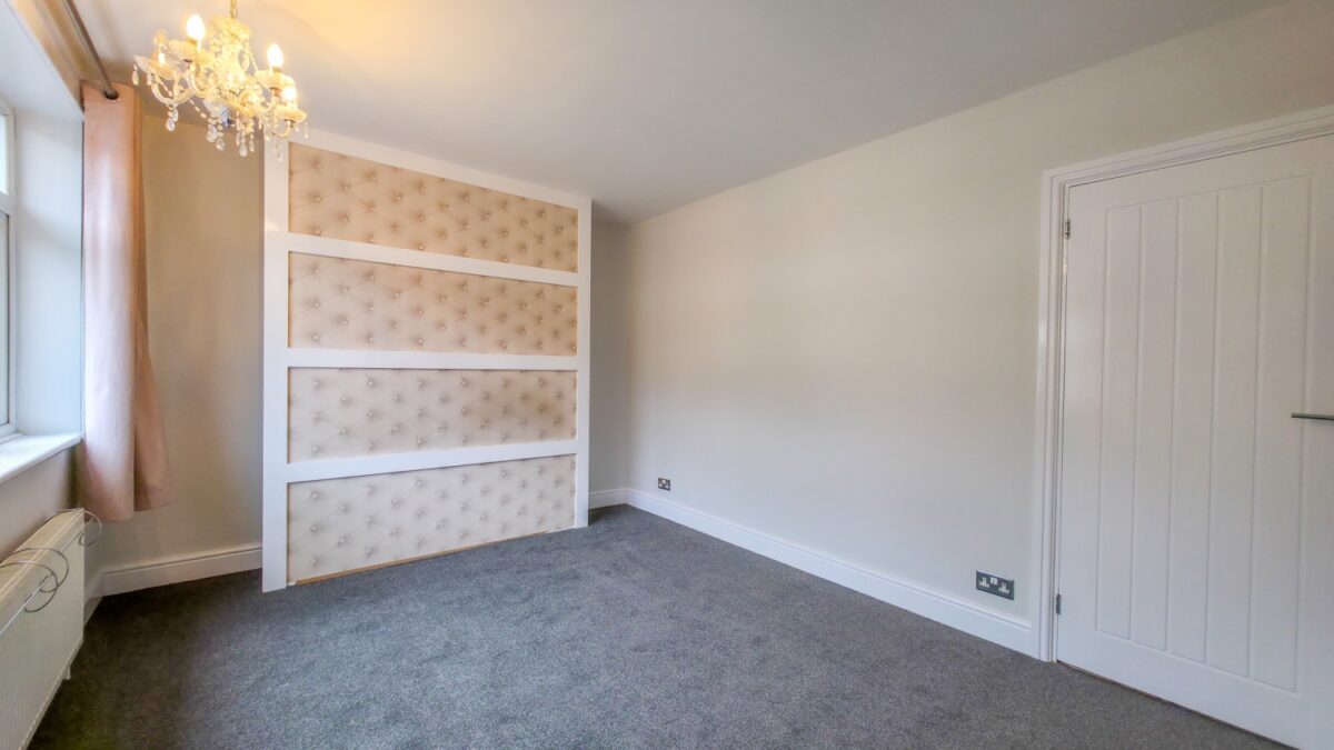 Elstree Gardens, Belvedere, DA17 5DR