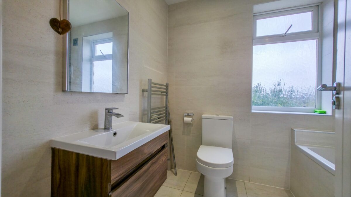 Elstree Gardens, Belvedere, DA17 5DR