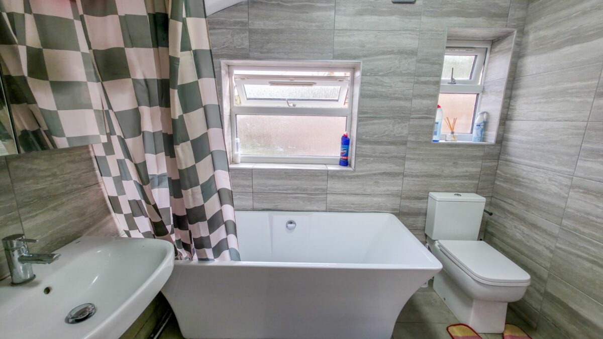 Llanover Road, Plumstead, London, SE18