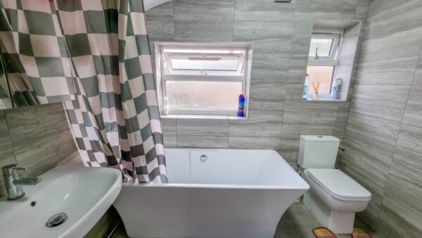 Llanover Road, Plumstead, London, SE18