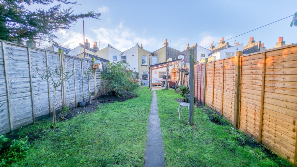 Sandy Hill Road, Woolwich, London, SE18