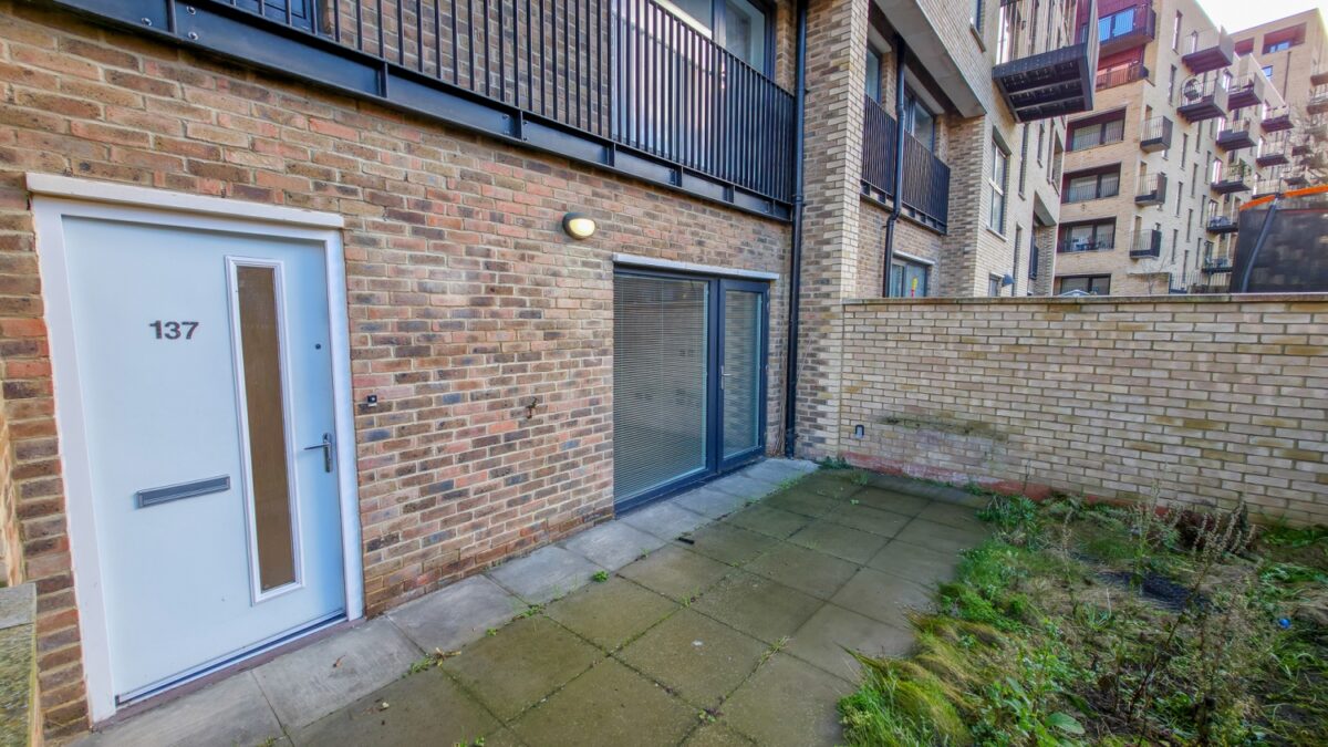 Woolwich New Road, Woolwich, London, SE18