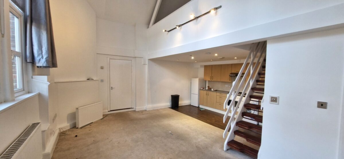 Uplands Close, London, SE18