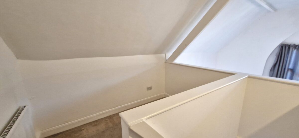 Uplands Close, London, SE18