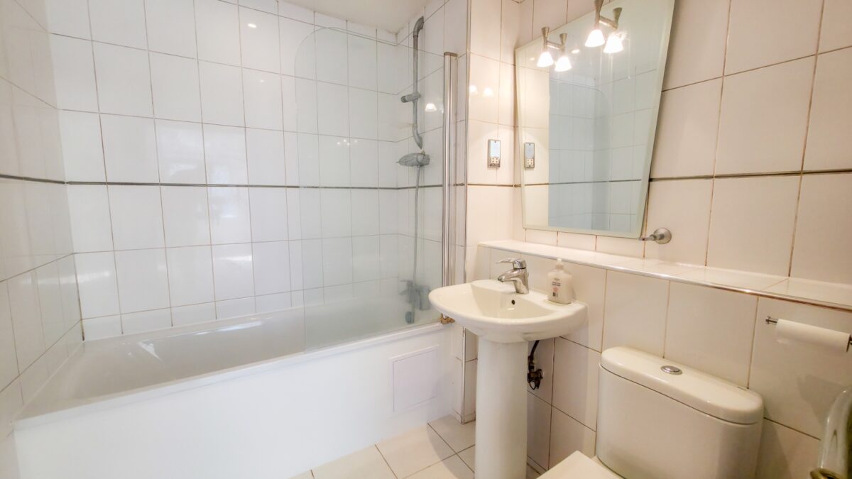 Miles Close, West Thamesmead, London, SE28