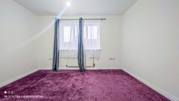 Martins Place, West Thamesmead, SE28 )LG