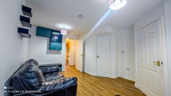 Martins Place, West Thamesmead, SE28 )LG