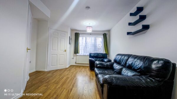 Martins Place, West Thamesmead, SE28 )LG