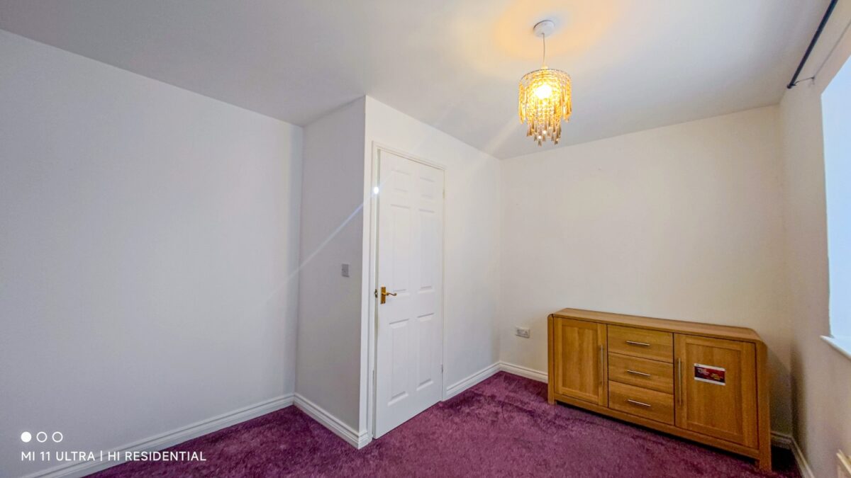 Martins Place, West Thamesmead, SE28 )LG