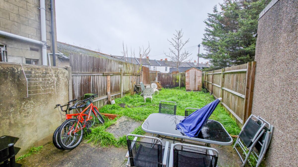 The Slade, Plumstead Common, London, SE18