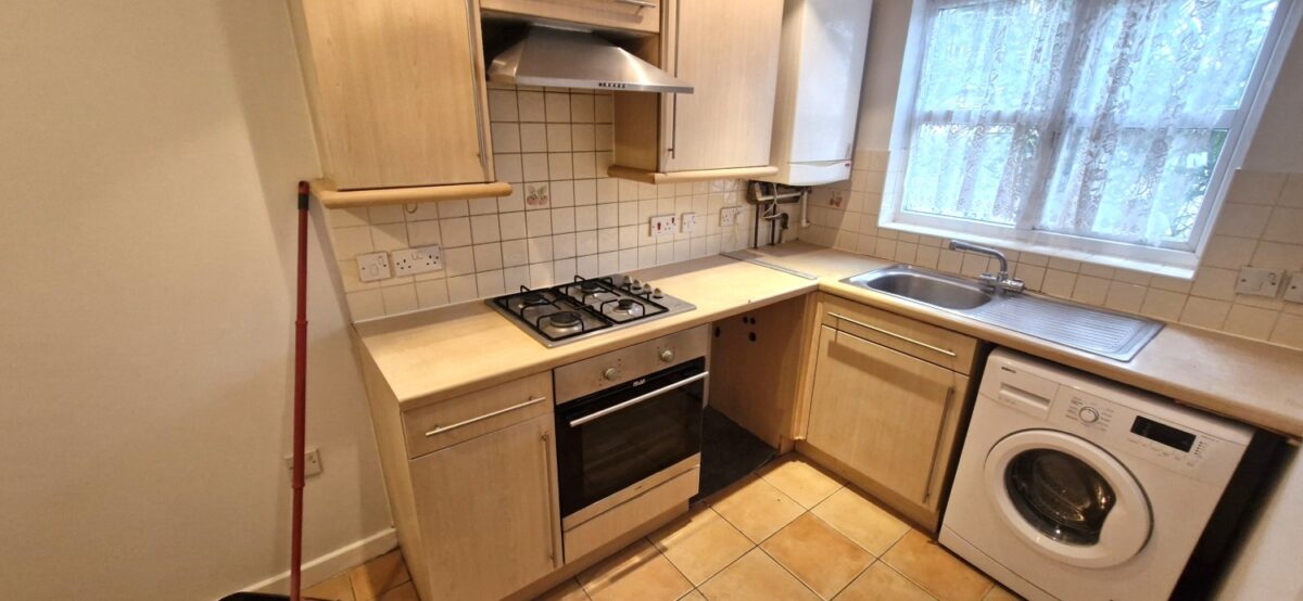 30, Battery Road, London, SE28