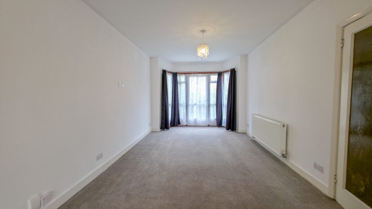 Mereworth Drive, Shooters Hill, London, SE18